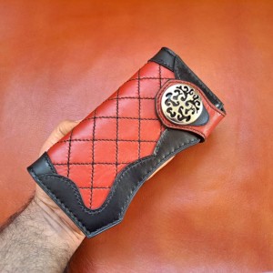 کیف مدارک ساخته شده از چرم گاوی