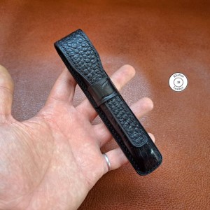 کیف خودکار ساخته شده از چرم گاوی