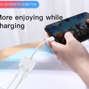 مبدل لایتنینگ با قابلیت اتصال همزمان شارژر و هندزفری Joyroom Lightning to 3.5mm+Lightning S-Y105