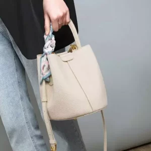 کیف دوشی زنانه چرمی با ظرفیت بزرگ Viney women&#39;s bag versatile leather portable bucket bag 4368