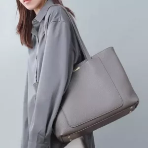 کیف دوشی زنانه چرم با ظرفیت بزرگ new fashion trendy genuine leather women&#39;s bag 5180