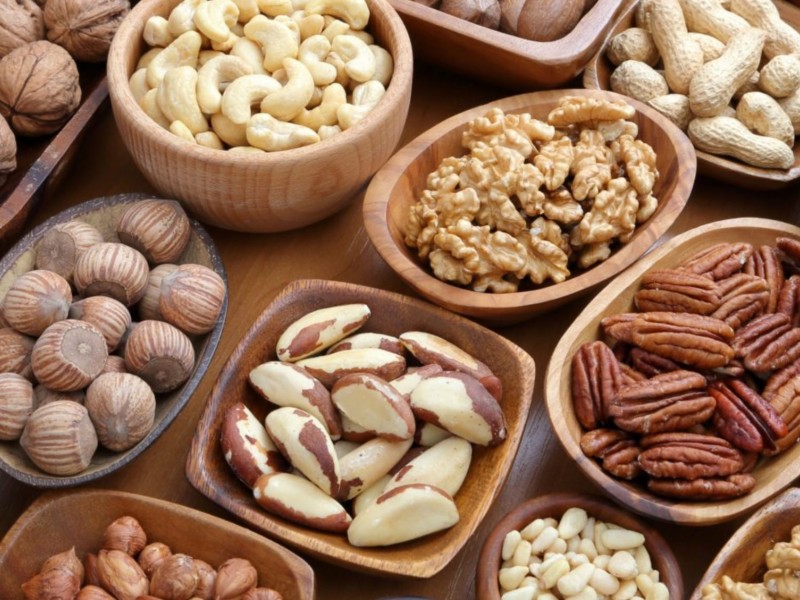 معرفی انواع آجیل تازه و درجه یک و خواص آن‌ها