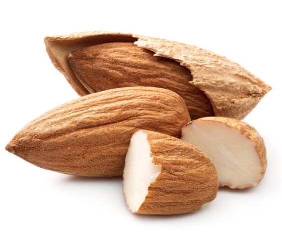 خواص بادام درختی