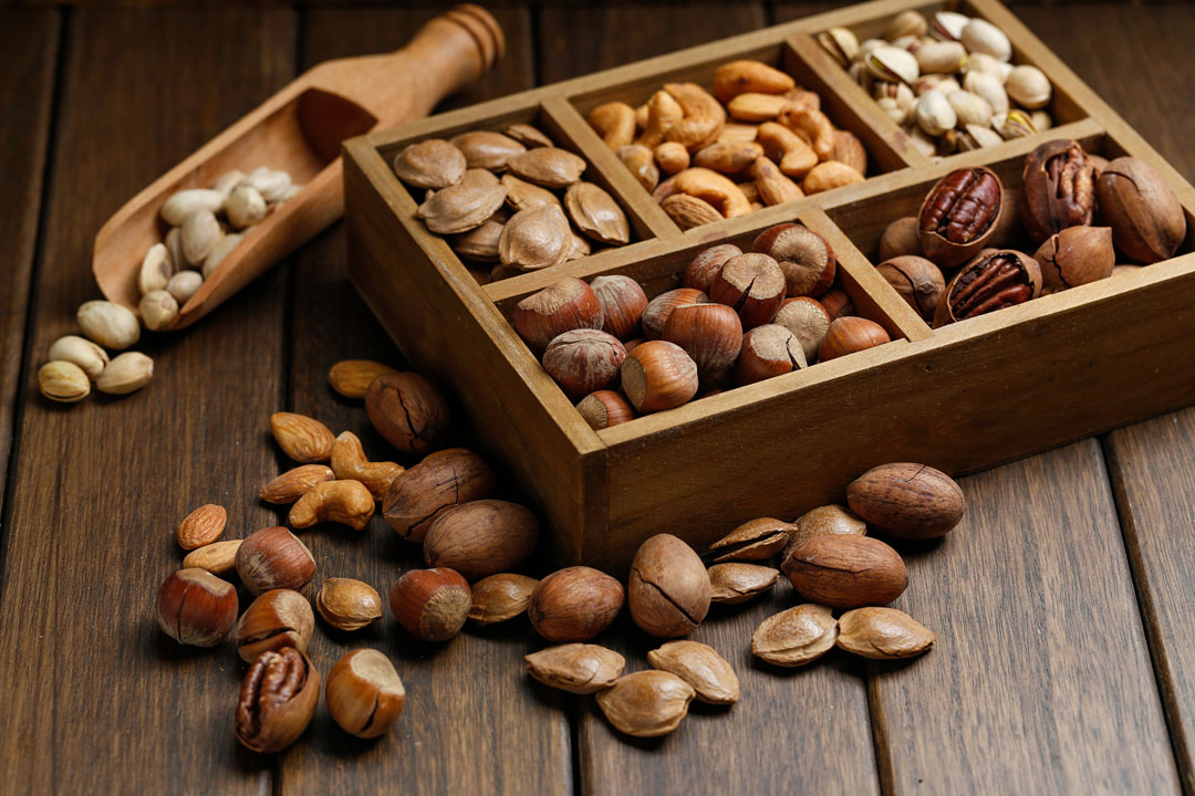 چگونه آجیل با کیفیت را تشخیص دهیم؟