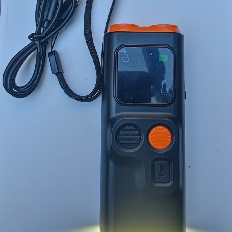 دستگاه دور کننده حیوانات اصلی Ultrasonic Dog Trainer model P7