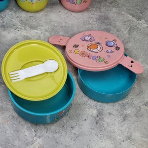 ظرف غذا دو طبقه به همراه قمقمه طرح حیوانات