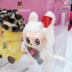 عروسک سوپرایزی کوکا - پاپ مارت با کیفیت