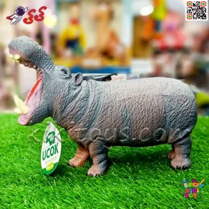 بافت نرم و گوشتی با جزئیات دقیق پوست اسب آبی، ساخته‌شده از مواد ایمن و غیرسمی