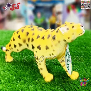 جزئیات پوست و خال‌های طبیعی پلنگ، ساخته‌شده از لاستیک نرم و ایمن برای تجربه‌ای واقعی‌تر