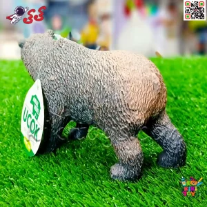 نمای جانبی فیگور که با رنگ‌آمیزی طبیعی و بافت دقیق پوست، حس واقعی بودن