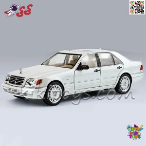 نمای جلوی ماکت مرسدس بنز اتاق تانک با جلوپنجره کلاسیک