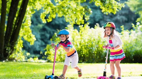 اسکوتر سواری چه مهارت هایی در کودک تقویت میکند؟