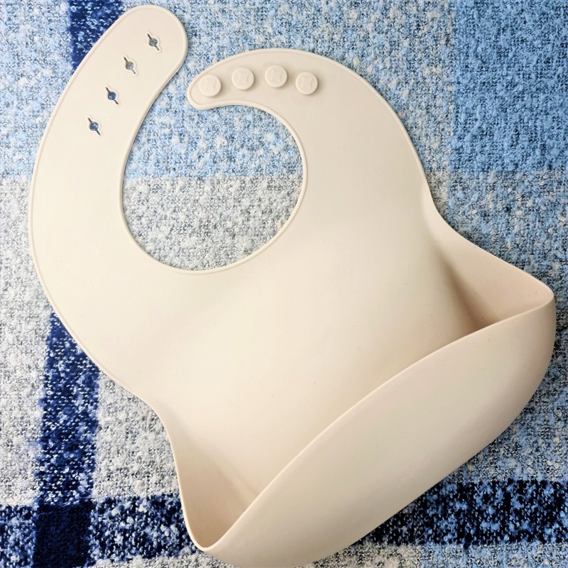 پیشبند سیلیکونی محفظه دار MINIKOIOI مدل Basics