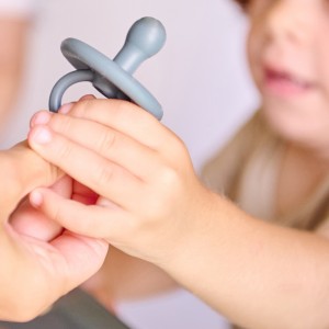 پستانک سیلیکونی مینیک اوی اوی minikoioi