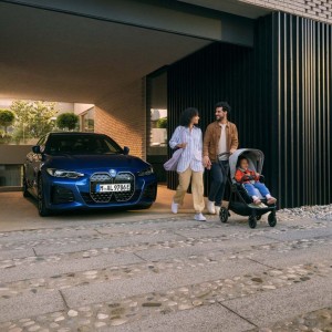 کالسکه تریو نکست (بی ام و ) از برند نونا Triv Next bmw by Nuna