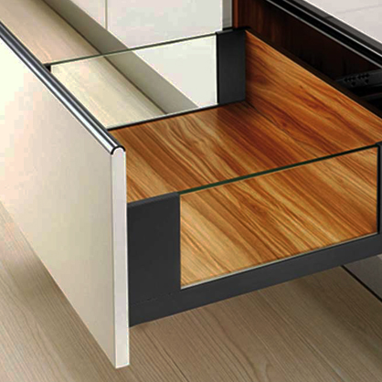 ریل بدنه دار اسلیم شیشه بلند برند فانتونی