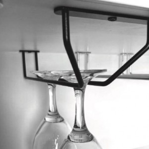 رک تک ریلی جای گیلاس زیر کابینت هوایی رنگ مشکی برند فانتونی