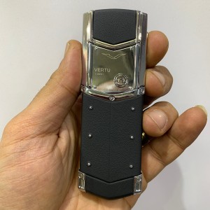 گوشی طرح ورتو سیگنچر وی مدل k8 | حافظه 32 رام 32 مگابایت ا Vertu Signature V( high copy)  k8 | 32 MB