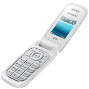 گوشی تاشو سامسونگ مدل E1272 دو سیمکارت | رم 2 مگابایت | حافظه 32