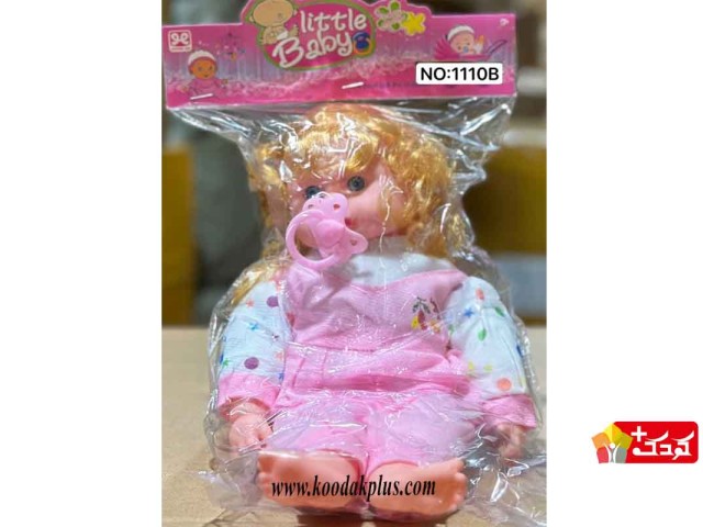 عروسک لیتل بی بی طرح نشسته به همراه پسونک و لباس سرهمی مدل 1110B