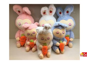 عروسک پولیشی خارجی طرح خرگوش هویج به دست کد 121 rabbit