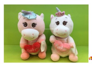 عروسک پولیشی یونیکورن نشسته قلب به دست کد 160 unicorn