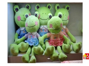 عروسک پولیشی نانو طرح قورباغه لباس کاموایی کد 260 frog