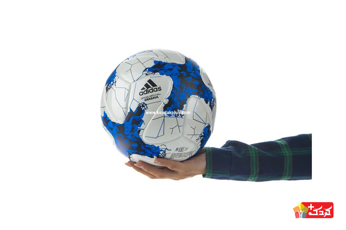 توپ فوتبال مدل Krasava در سایز 5 تولید شده است