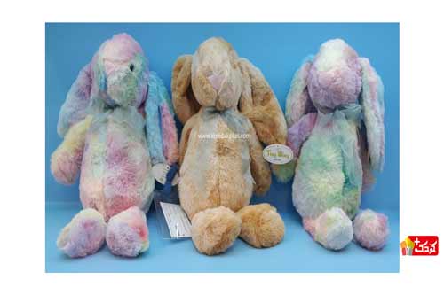 عروسک خزی خرگوش گوش بلند رنگی برای کودکان ایمن می باشد