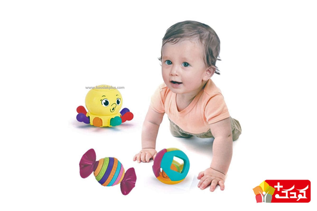 مجموعه کامل جغجغه و دندان گیر نوزاد هولی تویز شامل 10 عدد جغجغه استاندارد مناسب برای همه نیاز های کودک است.