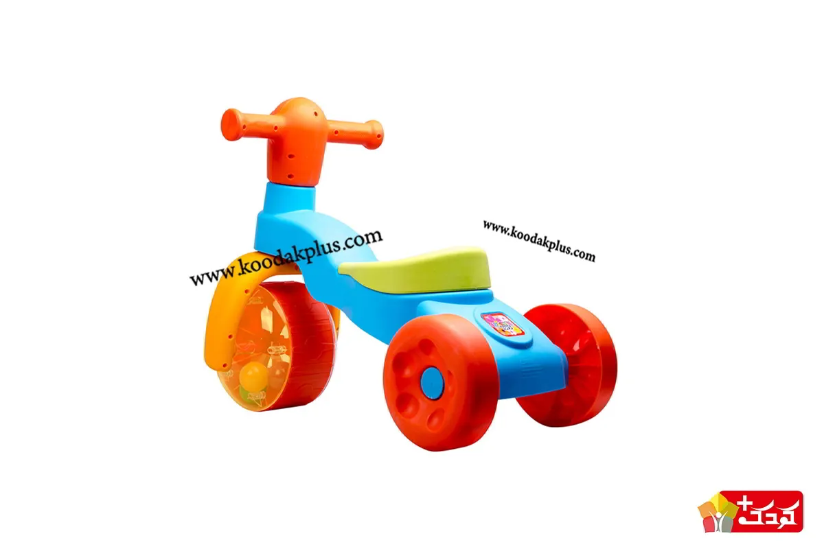 اسباب بازی های سوار شدنی سه چرخه زرین مناسب گروه سنی یک تا سه سال است