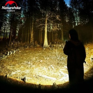 نورافکن نیچرهایک مدل Naturehike CNK2300012