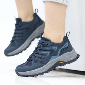 کفش کتانی زنانه هامتو