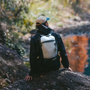 کوله پشتی 15 لیتری نیچرهایک