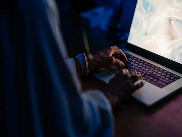 حداقل سختافزار لازم برای کار با ابزارهای هوش مصنوعی روی لپ تاپ استوک