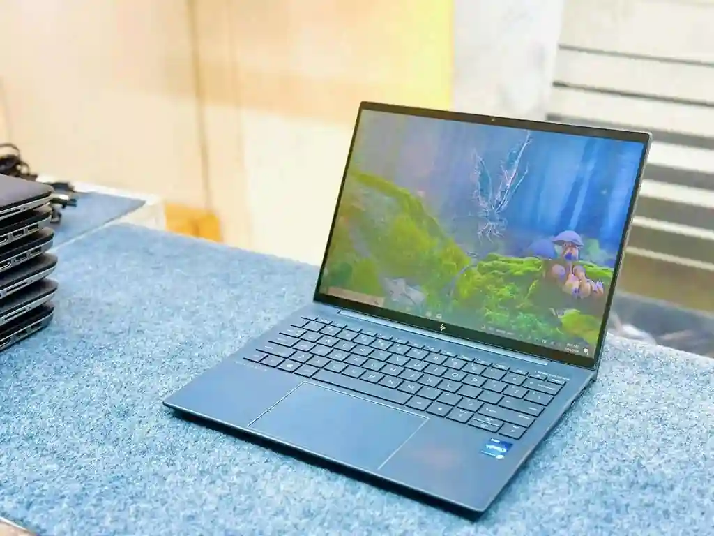 لپتاپ استوک برند HP برای روزمره