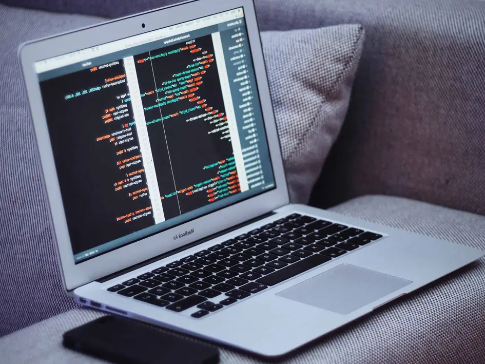 راهنمای خرید لپ تاپ برای پایتون