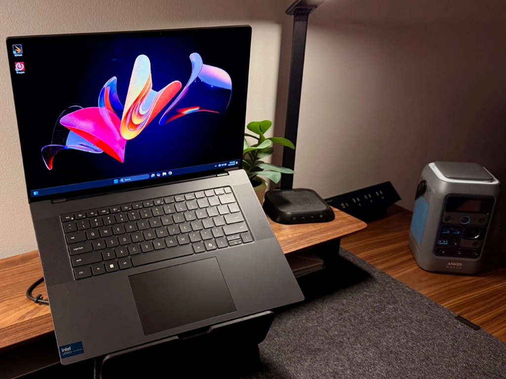 خرید لپ تاپ کارکرده برای تولید محتوا