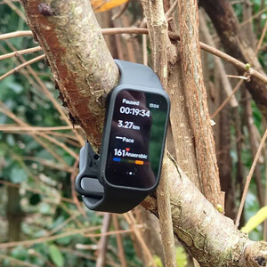 ساعت هوشمند 46 میلی‌متری شیائومی مدل Smart Band 9 Active، کنترل موسیقی، کنترل سطح اکسیژن خون، شمارش ضربان قلب، پایش وضعیت خواب، با بند پلاستیکی