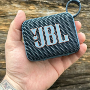 اسپیکر بلوتوثی قابل حمل جی بی ال مدل Go 4