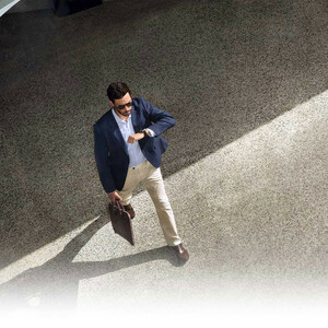 ساعت هوشمند 46 میلی‌متری سامسونگ مدل Galaxy Watch 8 Classic با بند چرمی