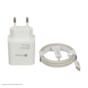 شارژر دیواری 20 وات پرووان مدل PWC540 به همراه کابل تبدیل لایتنینگ