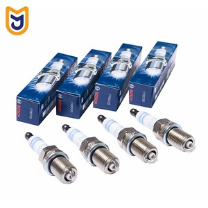 شمع موتور خودرو بوش BOSCH مدل FR8DI30 سوزنی ایریدیوم مناسب سورن