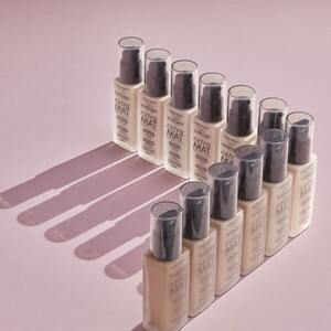 کرم پودر مات Extra Mat Perfection دبورا 30ml