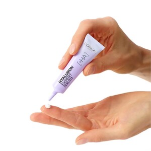 کرم دور چشم هیالورونیک اسید Specialist لورال 15ml