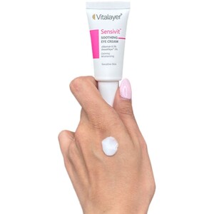 کرم التیام بخش دور چشم پوست حساس sensivit ویتالیر 15ml