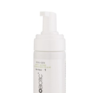 فوم شستشو ضد جوش ژنوبایوتیک 150ml