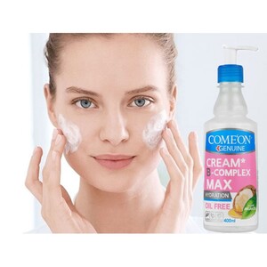 کرم مرطوب کننده کامان پوست چرب 400ml