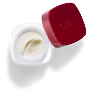 کرم دور چشم ضد چروک و تیرگی Revitalift لورال 15ml