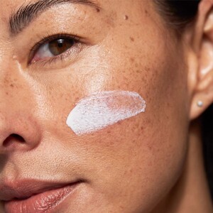 ضد آفتاب مینرال کلینیک SPF50
